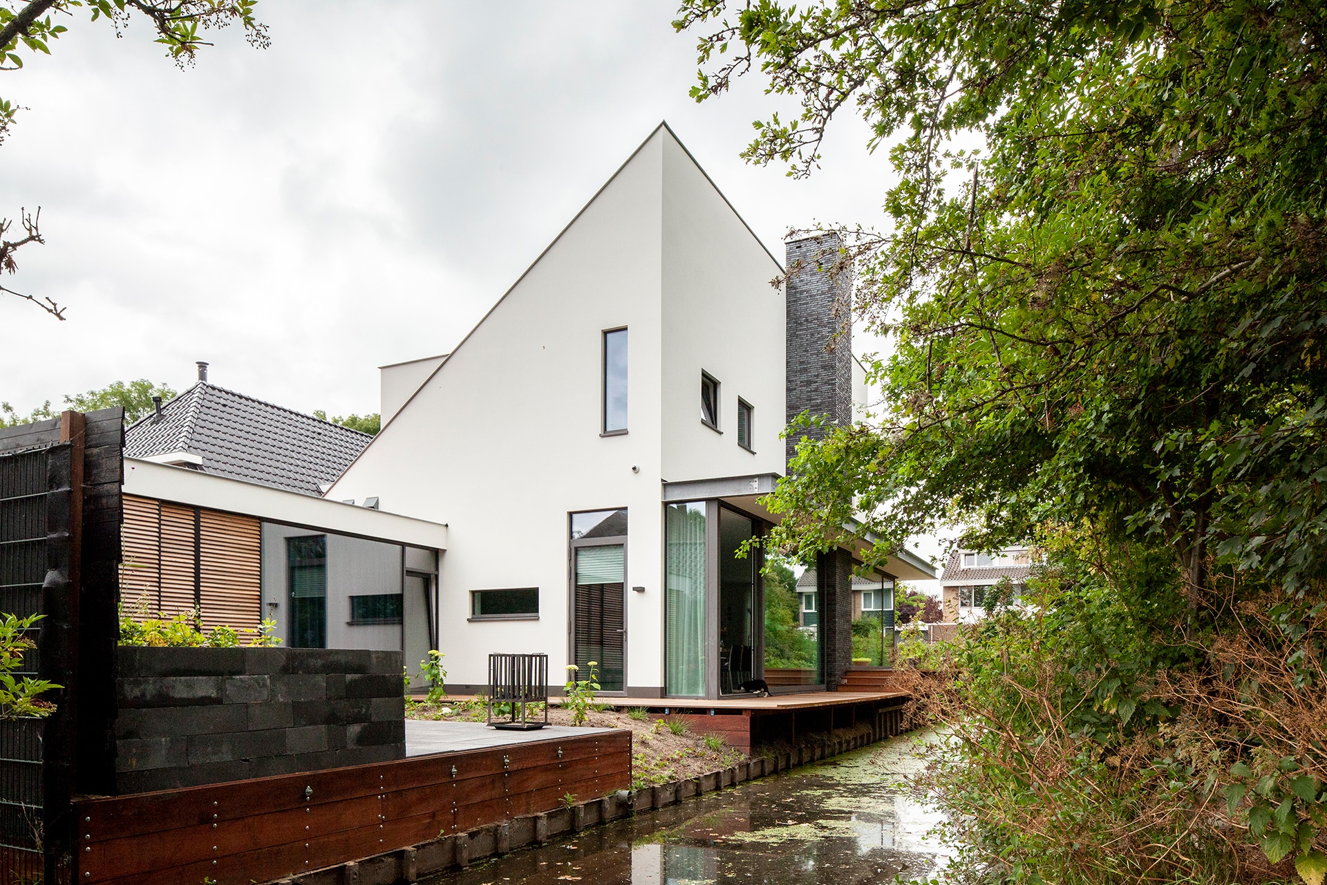 Eigentijdse villa
